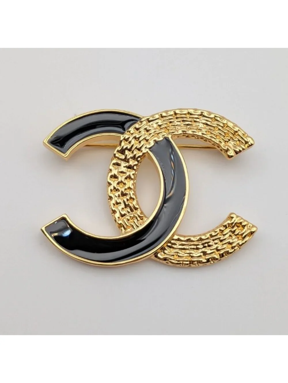 Chanel Brooch CC Logo Gold Black Recent